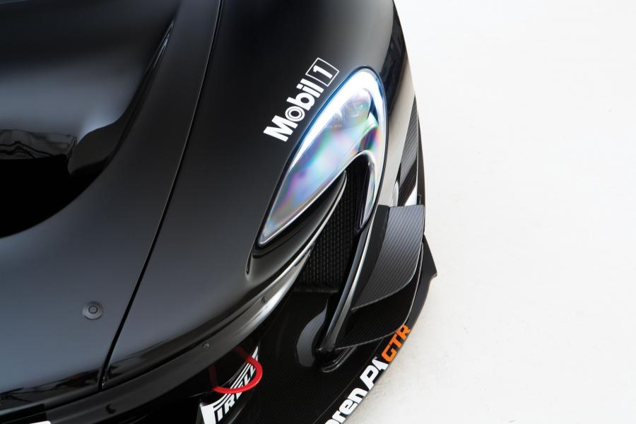 Детали экстерьера McLaren P1 GTR Road by Lanzante 2016 года  (фото 7 из 24)